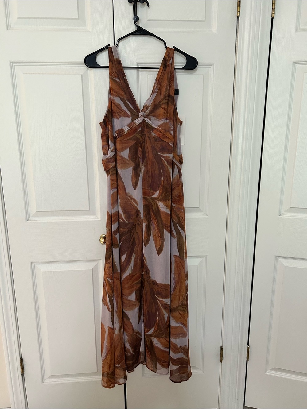 Zara Sleeveless Leaf-Print Maxi Dress in Brown
